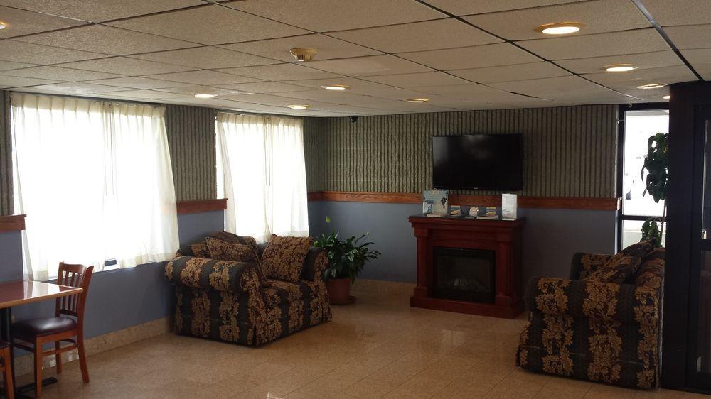 Days Inn By Wyndham Wilkes Barre Dış mekan fotoğraf