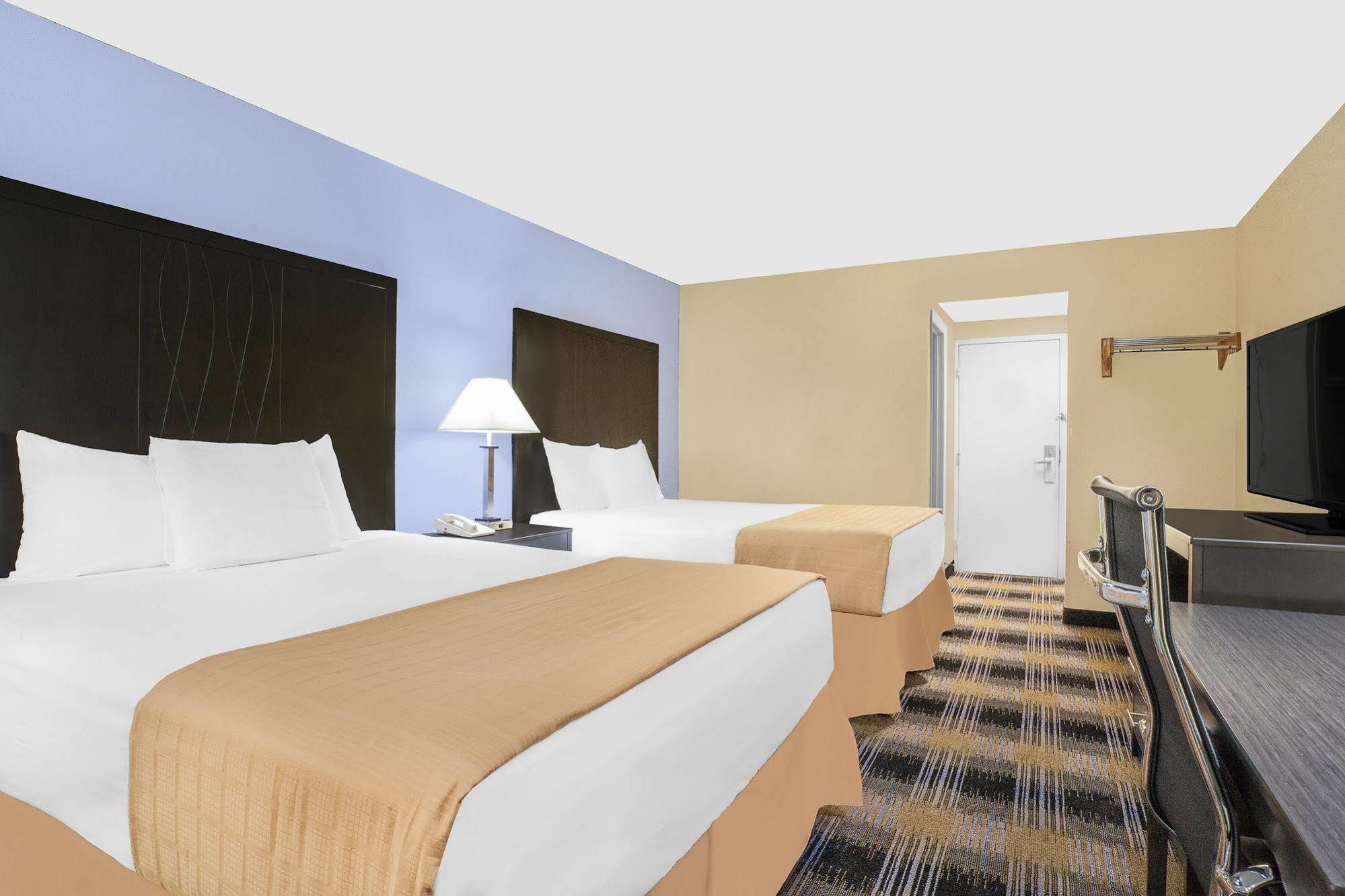 Days Inn By Wyndham Wilkes Barre Dış mekan fotoğraf